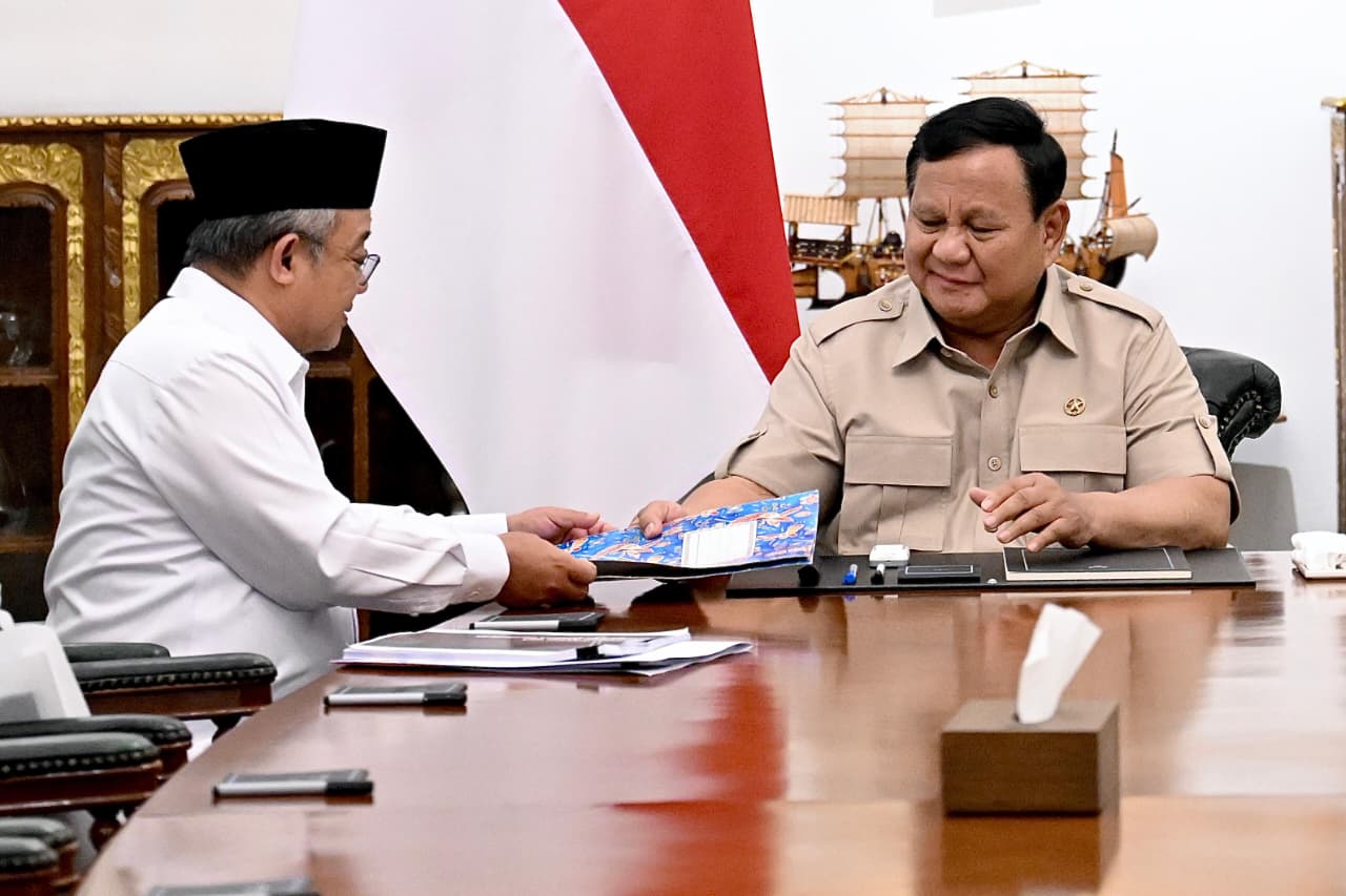 Presiden Prabowo Terima Menteri Abdul Mu'ti Bahas Kesejahteraan dan Kualitas Para Guru